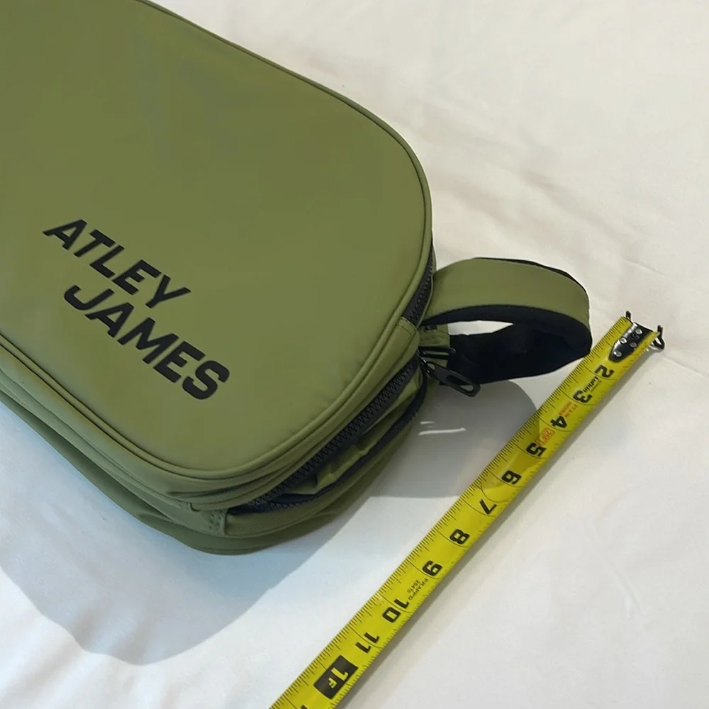 ATLEY JAMES DUFFEL  Bag with Durable Fabric and Zipper , LOTS OF COMPART…